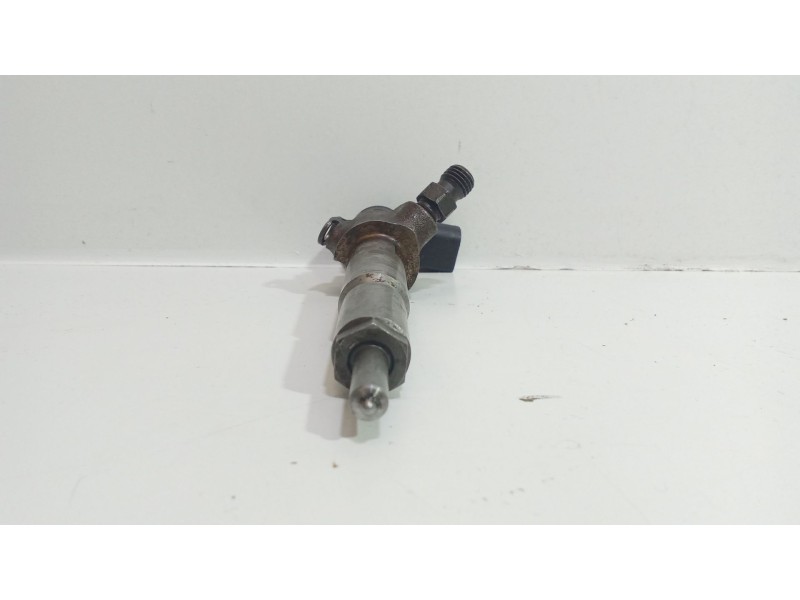 Recambio de inyector para land rover discovery iii (l319) 2.7 td 4x4 referencia OEM IAM ADQTL   Recambio de inyector para land rover discovery iii (l319) 2.7 td 4x4 referencia OEM IAM ADQTL