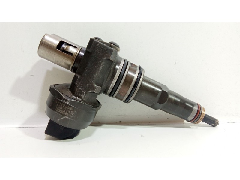 Recambio de inyector para volkswagen golf v variant (1k5) 1.9 tdi referencia OEM IAM 041720215   Recambio de inyector para volkswagen golf v variant (1k5) 1.9 tdi referencia OEM IAM 041720215