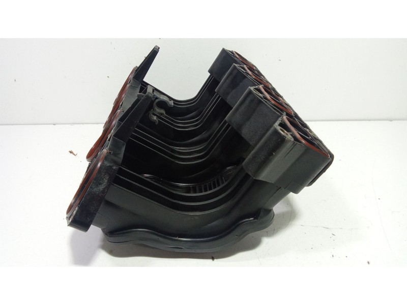 Recambio de colector admision para mercedes-benz vito (w638) caja cerrada 112 cdi  (638.094) referencia OEM IAM A6110900637   Recambio de colector admision para mercedes-benz vito (w638) caja cerrada 112 cdi  (638.094) referencia OEM IAM A6110900637
