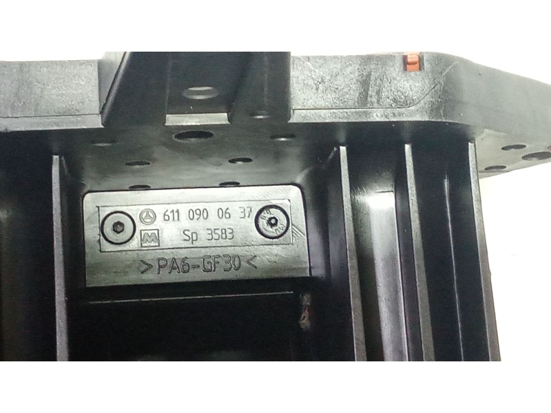Recambio de colector admision para mercedes-benz vito (w638) caja cerrada 112 cdi  (638.094) referencia OEM IAM A6110900637   Recambio de colector admision para mercedes-benz vito (w638) caja cerrada 112 cdi  (638.094) referencia OEM IAM A6110900637