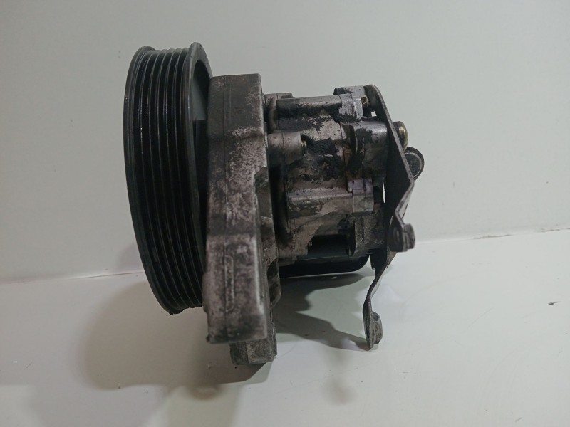 Recambio de bomba aceite para bmw 3 (e46) 320 d referencia OEM IAM 6756575120BAR  