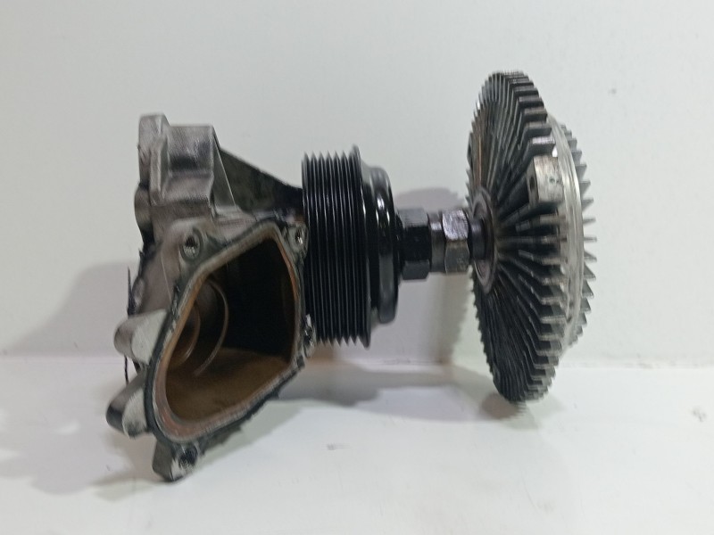 Recambio de bomba agua para bmw 3 (e46) 320 d referencia OEM IAM M47d20  