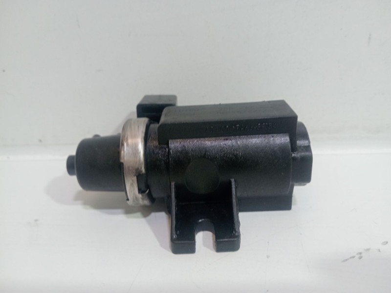 Recambio de valvula aire adicional para bmw 3 (e46) 320 d referencia OEM IAM 72279600  