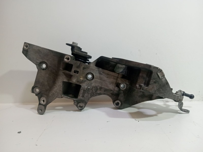 Recambio de soporte alternador para audi a1 (8x1, 8xk) 2.0 tdi referencia OEM IAM 10203L9031430  