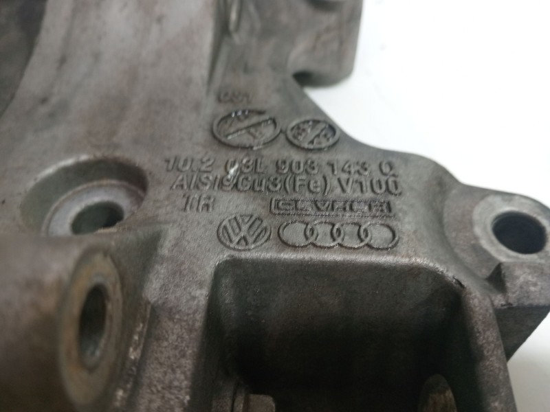 Recambio de soporte alternador para audi a1 (8x1, 8xk) 2.0 tdi referencia OEM IAM 10203L9031430  
