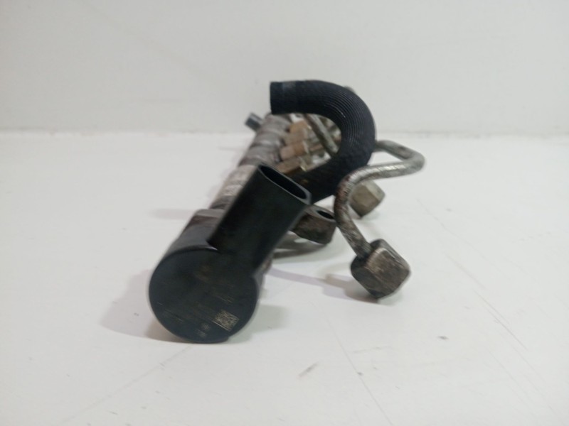 Recambio de rampa inyectora para audi a1 (8x1, 8xk) 2.0 tdi referencia OEM IAM 03L130089J  