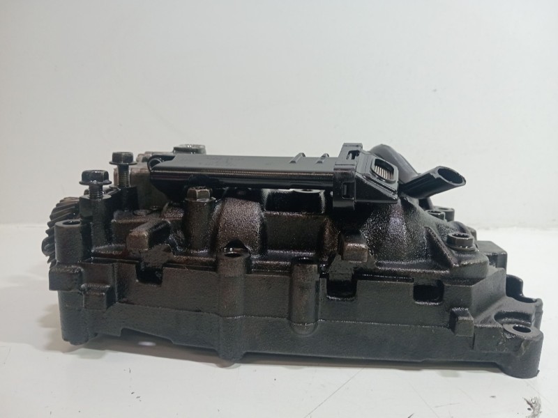 Recambio de bomba aceite para audi a1 (8x1, 8xk) 2.0 tdi referencia OEM IAM 03L103535  