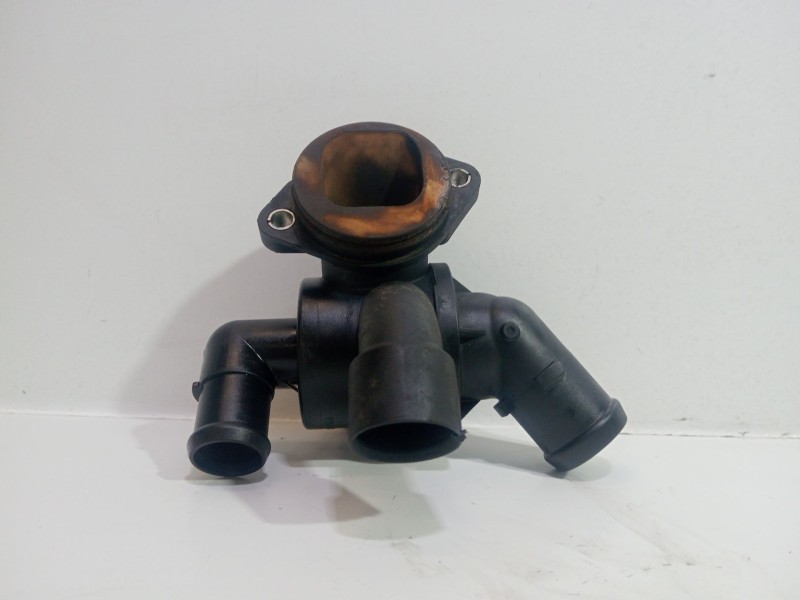 Recambio de termostato para audi a1 (8x1, 8xk) 2.0 tdi referencia OEM IAM 03L121111AE  