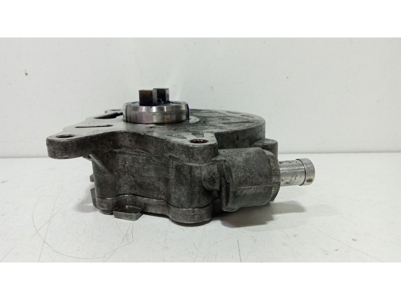 Recambio de depresor freno / bomba vacio para audi a4 b8 (8k2) 2.0 tdi referencia OEM IAM 03L145100   Recambio de depresor freno / bomba vacio para audi a4 b8 (8k2) 2.0 tdi referencia OEM IAM 03L145100