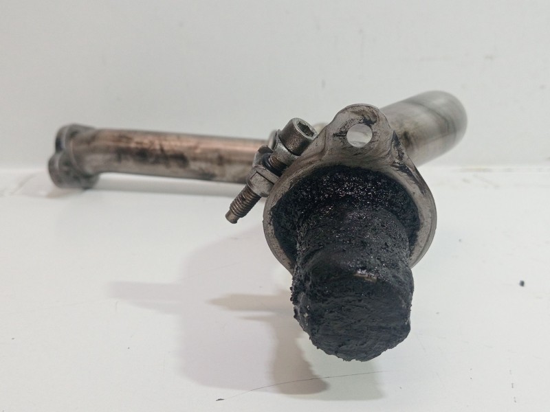 Recambio de tubo para audi a1 (8x1, 8xk) 2.0 tdi referencia OEM IAM 03L131521R  