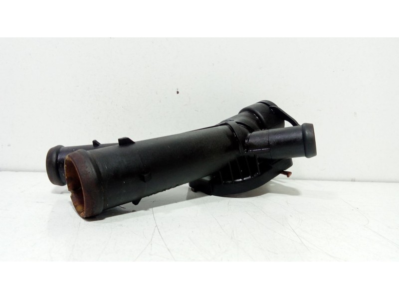 Recambio de termostato para seat leon (1p1) 2.0 tdi 16v referencia OEM IAM 03L121131AA   Recambio de termostato para seat leon (1p1) 2.0 tdi 16v referencia OEM IAM 03L121131AA