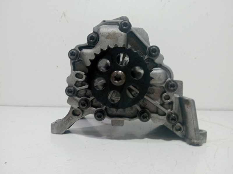 Recambio de bomba aceite para mini mini countryman (f60) john cooper works all4 referencia OEM IAM 762413507  