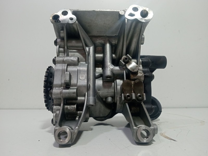 Recambio de bomba aceite para mini mini countryman (f60) john cooper works all4 referencia OEM IAM 762413507  