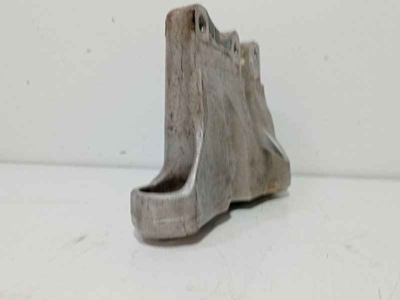 Recambio de soporte motor para mini mini countryman (f60) john cooper works all4 referencia OEM IAM 14316060  