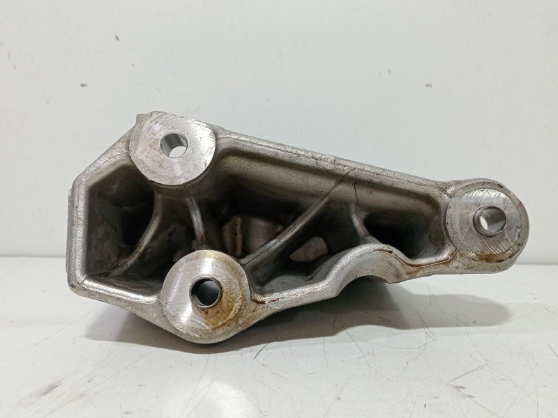 Recambio de soporte motor para mini mini countryman (f60) john cooper works all4 referencia OEM IAM 14316060  