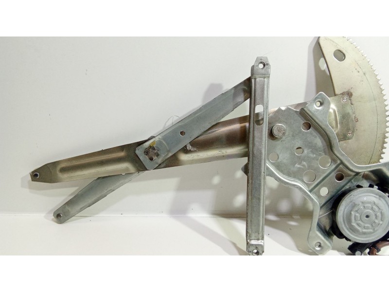 Recambio de elevalunas delantero derecho para suzuki jimny sn (fj) techo metálico referencia OEM IAM 8343081A10   Recambio de elevalunas delantero derecho para suzuki jimny sn (fj) techo metálico referencia OEM IAM 8343081A10