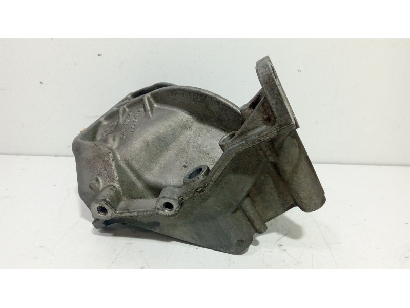 Recambio de soporte motor derecho para volkswagen polo (6r1) 1.2 tsi referencia OEM IAM 04B199207   Recambio de soporte motor derecho para volkswagen polo (6r1) 1.2 tsi referencia OEM IAM 04B199207