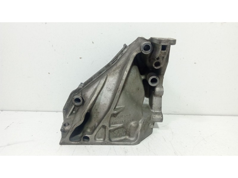 Recambio de soporte motor derecho para volkswagen polo (6r1) 1.2 tsi referencia OEM IAM 04B199207   Recambio de soporte motor derecho para volkswagen polo (6r1) 1.2 tsi referencia OEM IAM 04B199207
