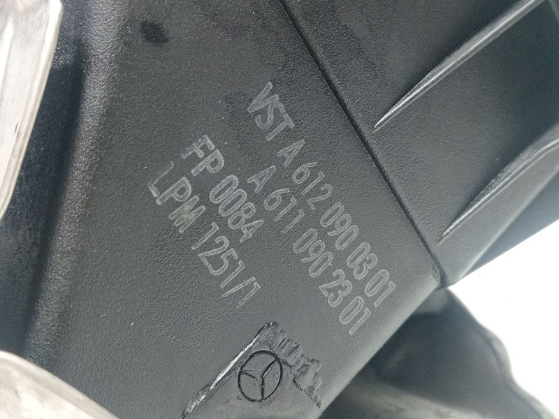 Recambio de caja filtro aire para mercedes-benz clase c (w202) c 220 cdi (202.133) referencia OEM IAM 6110902301   Recambio de caja filtro aire para mercedes-benz clase c (w202) c 220 cdi (202.133) referencia OEM IAM 6110902301