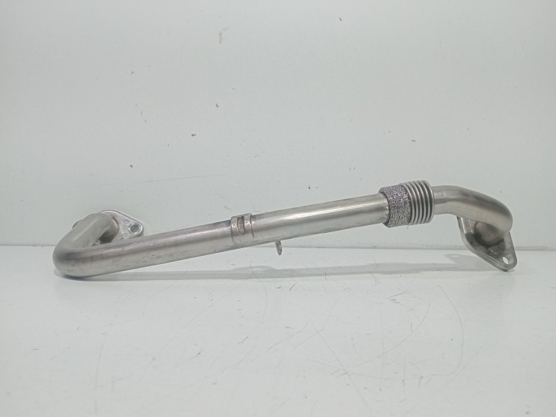 Recambio de tubo para seat leon (1p1) 2.0 tdi referencia OEM IAM 03G131521N  
