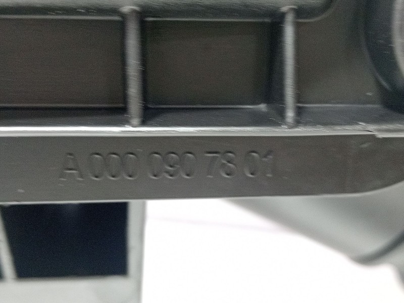 Recambio de caja filtro aire para mercedes-benz vito / mixto furgoneta (w639) 116 cdi (639.601, 639.603, 639.605) referencia OEM Recambio de caja filtro aire para mercedes-benz vito / mixto furgoneta (w639) 116 cdi (639.601, 639.603, 639.605) referencia OEM