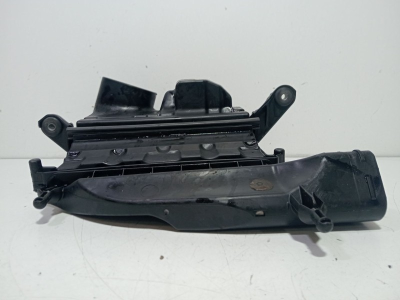 Recambio de caja filtro aire para mercedes-benz clase m (w164) 320 cdi 4m edition 10 referencia OEM IAM A6420902001   Recambio de caja filtro aire para mercedes-benz clase m (w164) 320 cdi 4m edition 10 referencia OEM IAM A6420902001