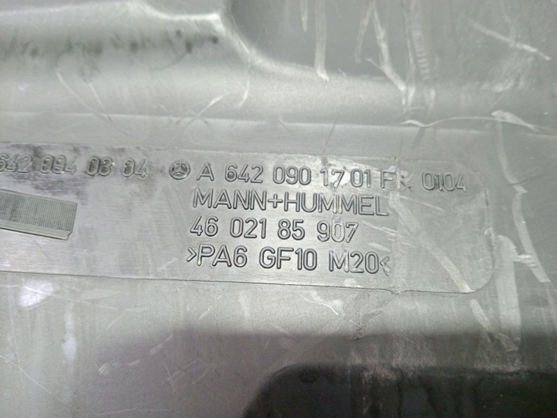 Recambio de caja filtro aire para mercedes-benz clase m (w164) 320 cdi 4m edition 10 referencia OEM IAM A6420902001   Recambio de caja filtro aire para mercedes-benz clase m (w164) 320 cdi 4m edition 10 referencia OEM IAM A6420902001