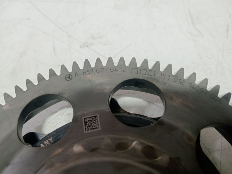 Recambio de polea bomba inyectora para mercedes-benz clase a (w176) a 200 cdi / d 4-matic (176.002) referencia OEM IAM A65107704