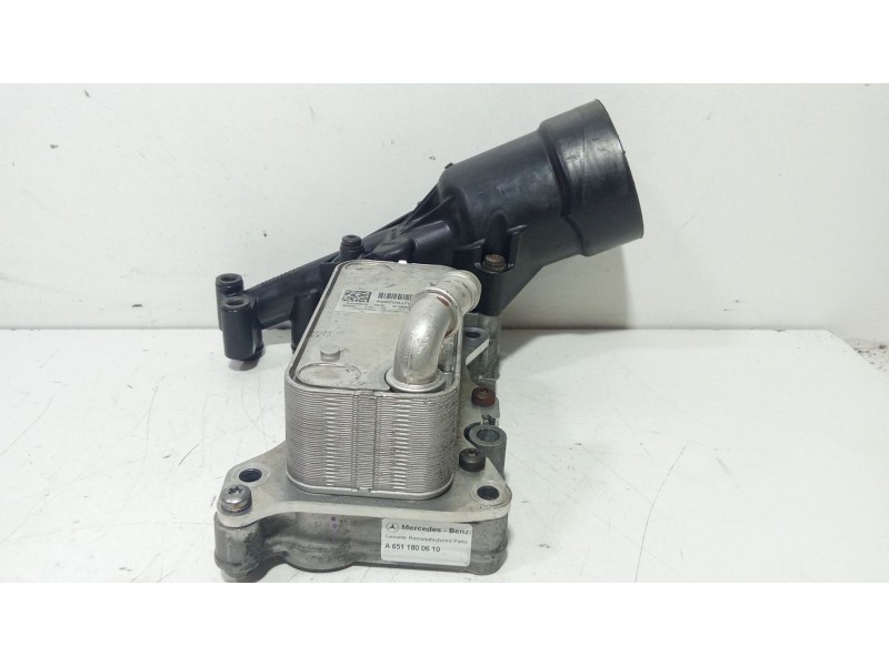 Recambio de enfriador aceite motor para mercedes-benz clase c (w204) c 200 cdi (204.001) referencia OEM IAM A6511800665  