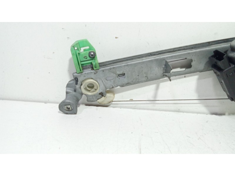 Recambio de elevalunas delantero izquierdo para renault scenic ii 1.5 dci diesel referencia OEM IAM 440726J4  