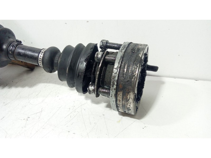 Recambio de mangueta delantera derecha para mercedes-benz vito (w638) caja cerrada 110 cdi  (638.094) referencia OEM IAM 6383320