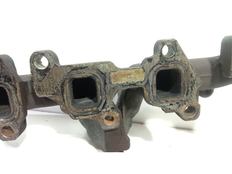Recambio de colector escape para opel combo (corsa c) 1.3 16v cdti referencia OEM IAM 55223906  