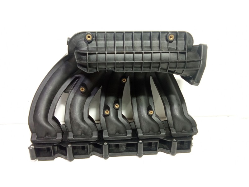 Recambio de colector admision para mercedes-benz clase e (w211) e 270 cdi (211.016) referencia OEM IAM A6120901937  