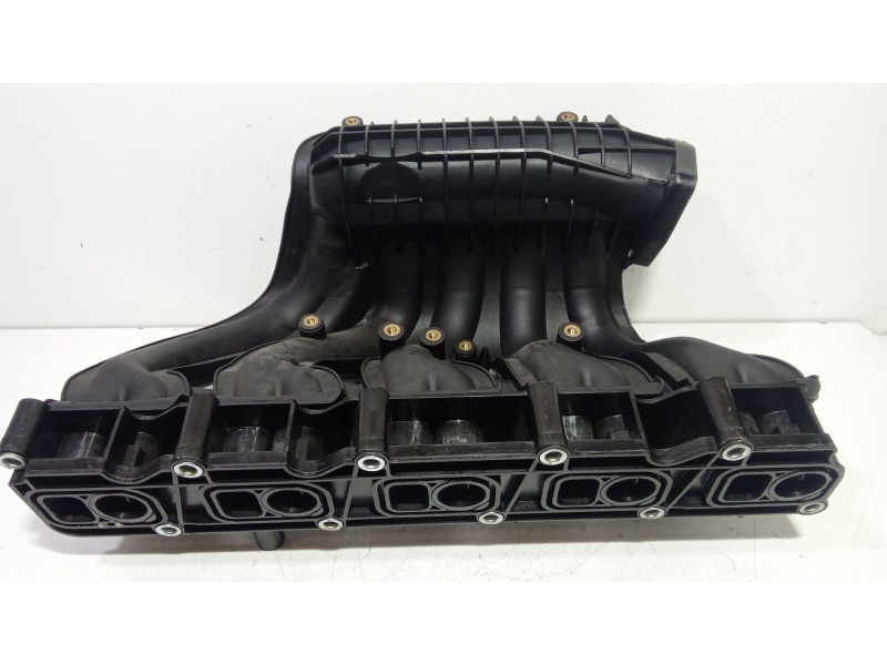 Recambio de colector admision para mercedes-benz clase e (w211) e 270 cdi (211.016) referencia OEM IAM A6120901937  
