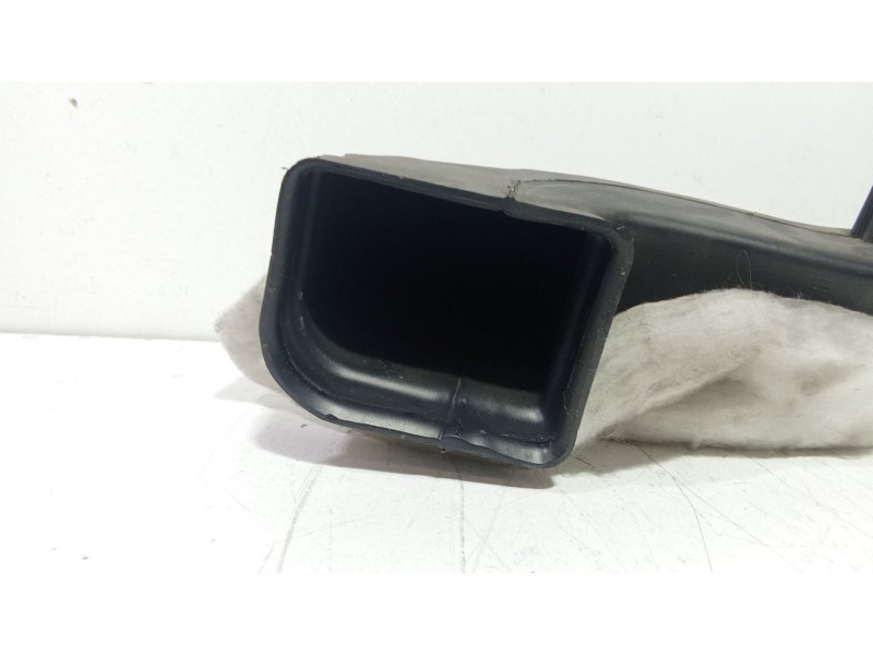 Recambio de tubo para mercedes-benz clase e (w211) e 270 cdi (211.016) referencia OEM IAM A2116800687  