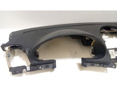 Recambio de salpicadero para mercedes-benz clase e (w211) e 270 cdi (211.016) referencia OEM IAM 2116800687   2