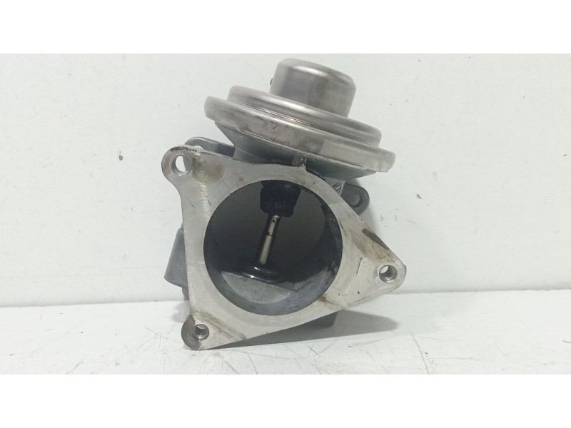 Recambio de valvula egr para volkswagen golf v (1k1) 1.9 tdi referencia OEM IAM 038129637D  