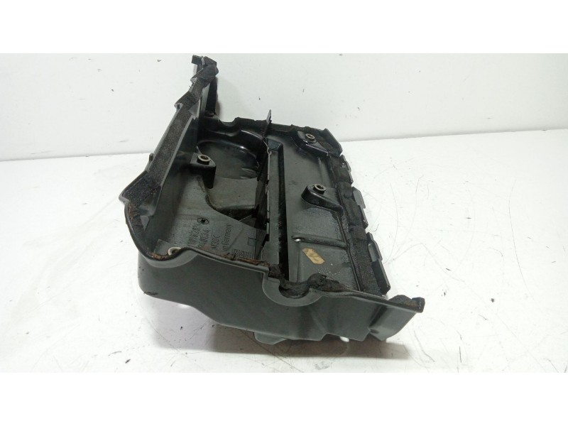 Recambio de tapa motor para mercedes-benz sprinter 02.00  caja abierta 2.2 cdi cat referencia OEM IAM A6110162824  