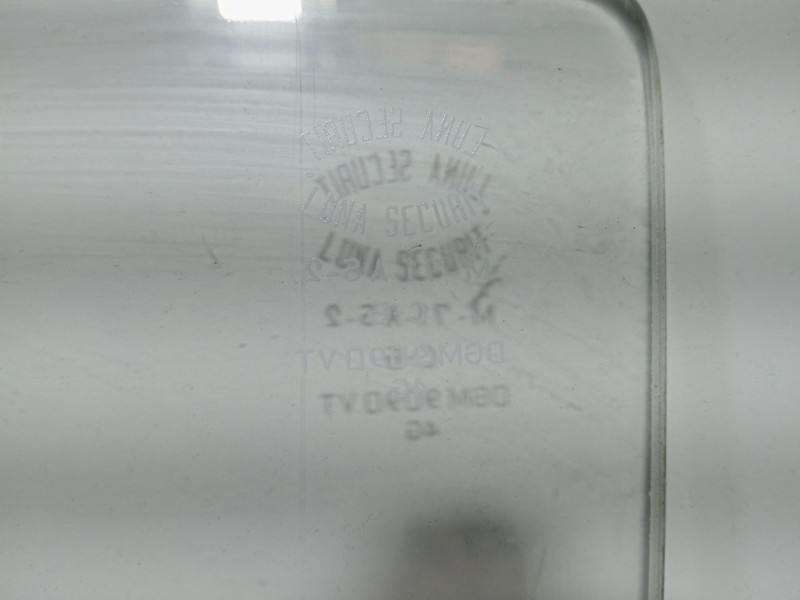 Recambio de luna delantera derecha para seat 124 1.6 referencia OEM IAM seat 124  