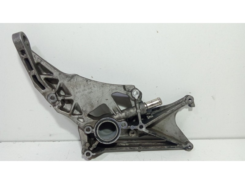 Recambio de soporte motor para volkswagen polo (6r1) 1.4 tsi referencia OEM IAM 04B145841B  