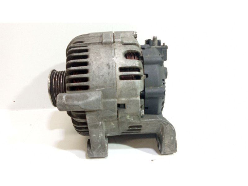 Recambio de alternador para bmw x5 (e53) 3.0 d referencia OEM IAM 7796125AI03  