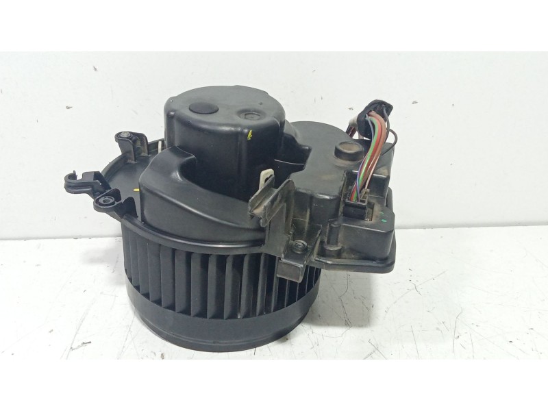 Recambio de motor calefaccion para mercedes-benz clase c (w203) c 200 cdi (203.004) referencia OEM IAM A2035403213  