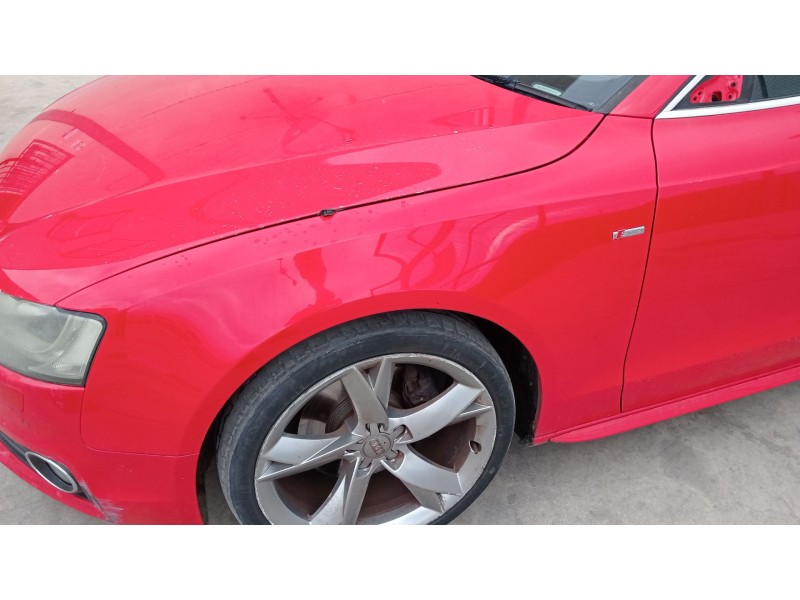 Recambio de aleta delantera izquierda para audi a5 (8t3) 2.0 tdi referencia OEM IAM 8T0821105H  
