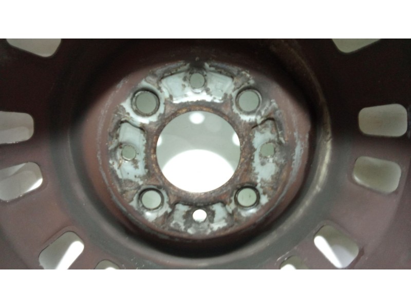 Recambio de llanta para seat marbella 0.9 cat referencia OEM IAM 5937456  