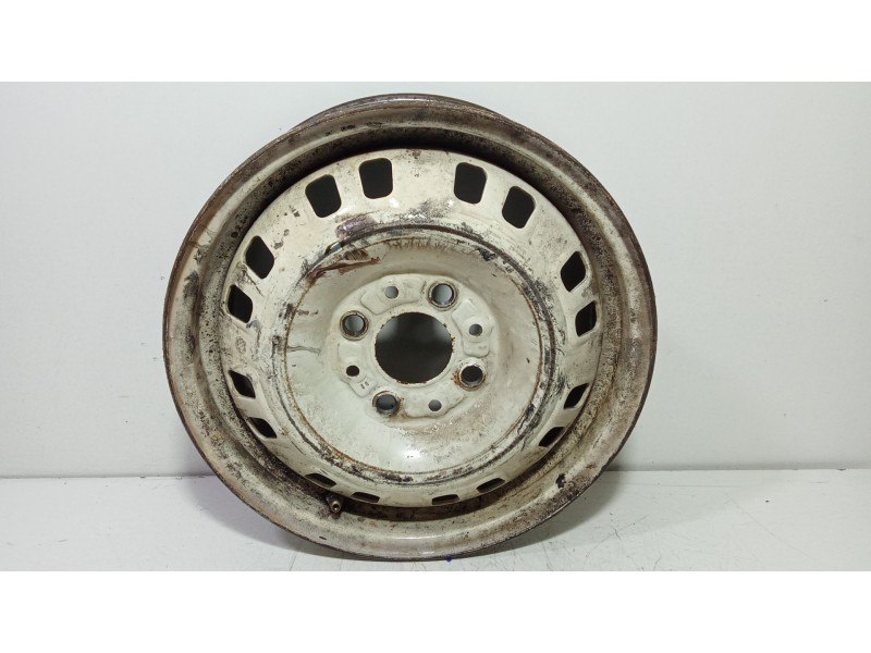 Recambio de llanta para seat marbella 0.9 cat referencia OEM IAM 5937456  