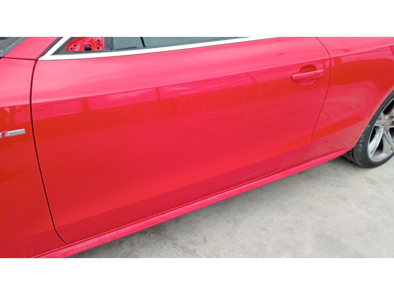 Recambio de puerta delantera izquierda para audi a5 (8t3) 2.0 tdi referencia OEM IAM 8T0831051C  