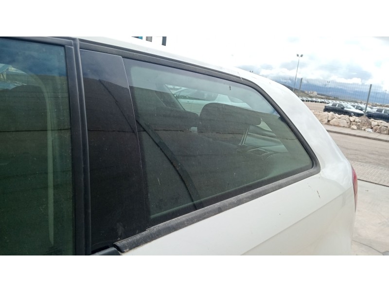 Recambio de luna delantera derecha para audi a3 (8p1) 1.6 tdi referencia OEM IAM 8P3845202  
