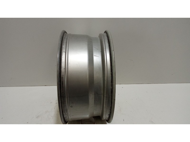 Recambio de llanta para bmw serie 3 berlina (e46) 2.0 16v diesel cat referencia OEM IAM SERIE 3 BERLINA (E46) 2.0 16V Diesel CAT