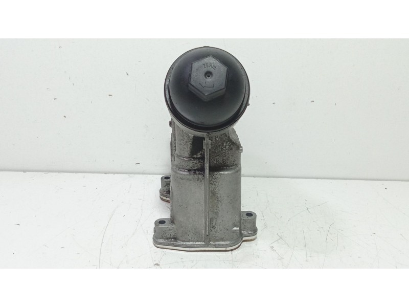 Recambio de soporte filtro aceite para bmw serie 3 berlina (e90) 318d referencia OEM IAM 7797392  