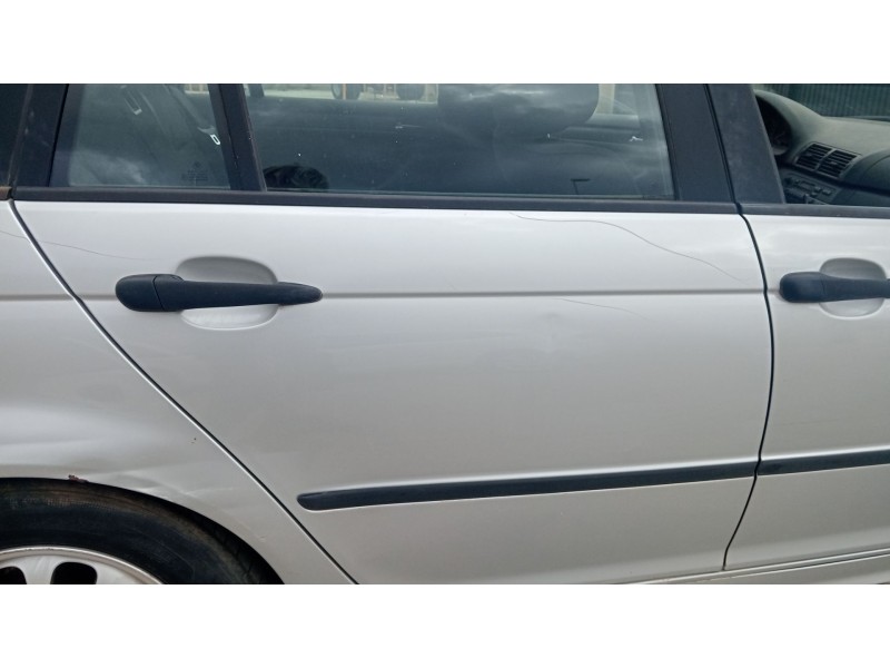 Recambio de puerta trasera derecha para bmw 3 touring (e46) 320 d referencia OEM IAM 41527034154  